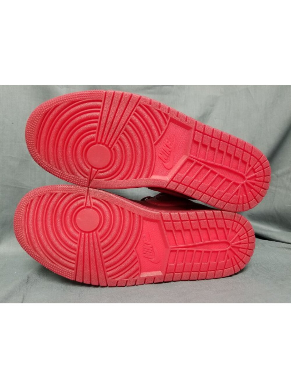 Jordan 1 Low SE Valentine's Day (2026) IB7012 600 Women's Size 10 NEW IN BOX! - Picture 11 of 13